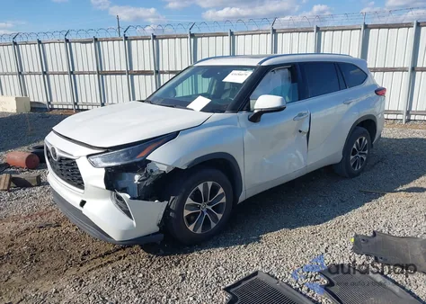 2021 Toyota Highlander Xle from USA, damaged, VIN 5TDGZRAH3MS047829